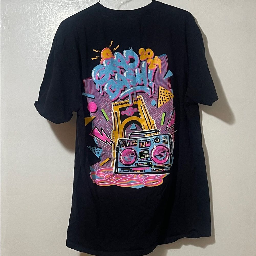 Universal Studios grad bash 2024 T-shirt size large